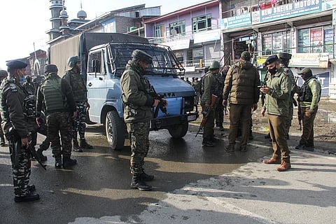 काश्मीरमध्ये लष्करातील कॅप्टन शहीद, एका दहशतवाद्याचाही खात्मा