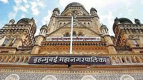 मुंबई पालिकेतील ५६ हजार रिक्त पदे टप्प्याटप्प्याने भरणार; अतिरिक्त आयुक्त डॉ. अश्विनी जोशी यांचे कामगार सेनेला आश्वासन