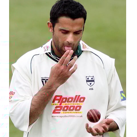 थुंकीला माफी नाही; आयसीसीने केले क्रिकेटच्या नियमांमध्ये आमूलाग्र बदल