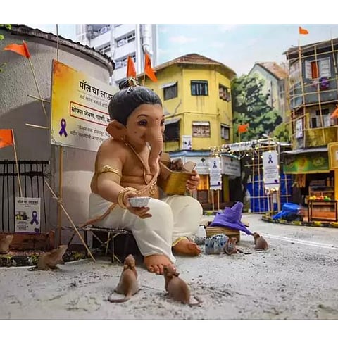 ‘कर्करोगग्रस्त रुग्णांची कहाणी’ बाप्पाच्या देखाव्यातून साकारली