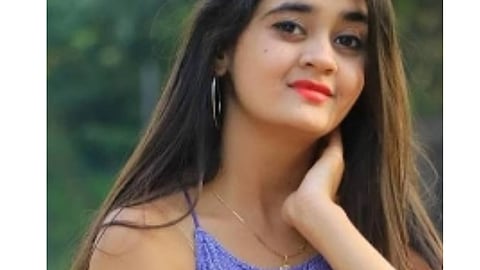 यूट्यूब स्टार बिंदास काव्याचा अखेर शोध लागला