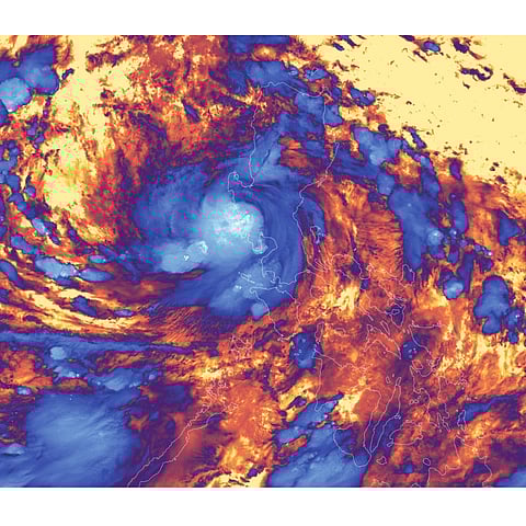 ‘नोरू’ चक्रीवादळाचा भारताला फटका