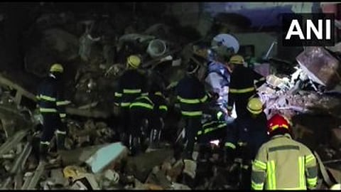 कोपरखैरणे येथे इमारत कोसळून एकाचा मृत्यू