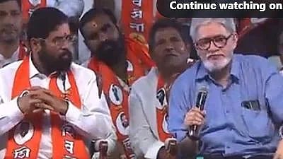 उद्धव ठाकरेंना मोठा धक्का ; घरातीलच माणसं शिंदे गटात सामील