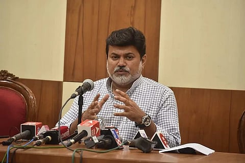 रायगडच्या पालकमंत्र्यांवरून शिंदे गटात धुसफूस!