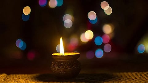 तरीबी हॅपी दिवाळी भावा...