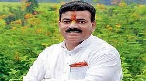 भास्कर जाधव यांच्या घरावर अज्ञातांचा हल्ला