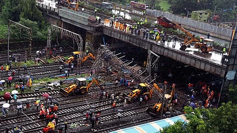 Gokhale Bridge Mumbai : आजपासून गोखले रोड पूल बंद राहणार; पण हे ६ पर्यायी मार्ग वापरा!