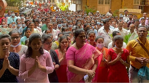 KEM Hospital: मुंबईतील के.ई.एम रुग्णालयात परिचारिकांचे आंदोलन; काय आहे कारण?