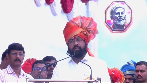 मुख्यमंत्री म्हणतात महाराष्ट्राच्या 'या' दोन जिल्ह्यांमध्ये सोन्याच्या खाणी; नेमकं प्रकरण काय?