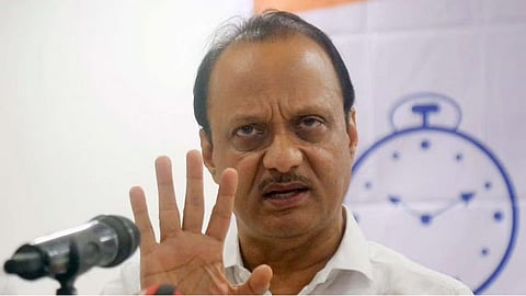 "मंत्रीमंडळात एकही महिला..." ; जागतिक महिला दिनी अजित पवारांचा सत्ताधारींना टोला