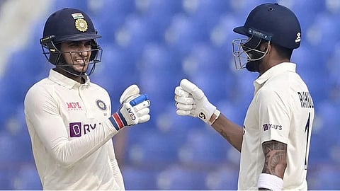 भारतीय संघ विजयाच्या उंबरठ्यावर; पुजारा, गिलच्या शतकांमुळे बांग्लादेशसमोर धावांचा डोंगर