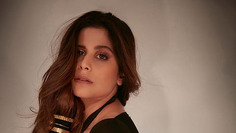 नव्या घराचा व्हिडिओ शेअर करत सई झाली भावूक ; चाहते कमेंट करत म्हणाले...