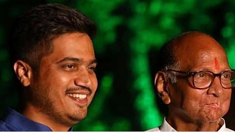 Rohit Pawar : आजोबांपाठोपाठ आता नातू रोहित पवार क्रिकेटच्या मैदानात