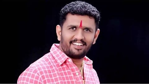 Pune : मनसेच्या जिल्हाध्यक्षावर कुटुंबासमोरच गोळीबार; पुण्यात घडला धक्कादायक प्रकार