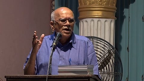 दूरदर्शनचे पहिले मराठी वृत्तनिवेदक डॉ. विश्वास मेहेंदळे यांचे निधन