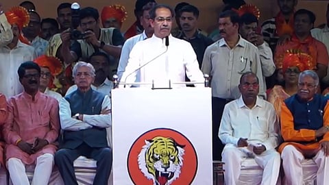 Uddhav Thackeray : "शिवसेना बाण तुम्ही चोरलात पण..."; खेडच्या सभेत काय म्हणाले उद्धव ठाकरे?