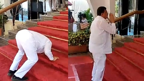 विधिमंडळाच्या पायऱ्यांवर भास्कर जाधव झाले नतमस्तक; नेमकं प्रकरण काय?