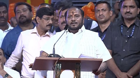 असे १०० जाधव खिशात घेऊन फिरतो; रामदास कदमांची उद्धव ठाकरेंवर जोरदार टीका