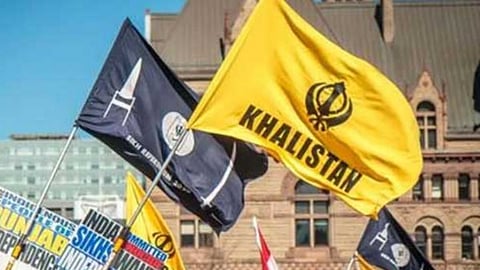 पुन्हा आगीशी खेळ धोक्याचा…!