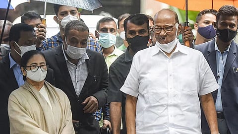 केंद्रीय निवडणूक आयोगाचा दणका; राष्ट्रवादी, तृणमुल काँग्रेस पक्षाचा राष्ट्रीय दर्जा रद्द