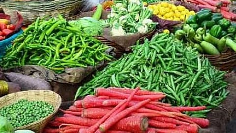 एपीएमसीत भाज्यांच्या दरात १० ते १२ टक्क्यांनी वाढ