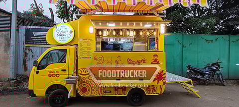 समुद्र किनारी सी फूडची मेजवानी ; बेरोजगारांना काम, कोळी संस्कृतीला प्रोत्साहन; पालिकेचा फूड ऑन व्हिल उपक्रम