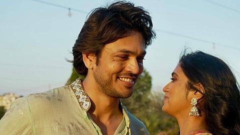 रिंकू राजगुरू-ललित प्रभाकरचा रोमँटिक अंदाज