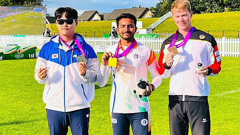 जागतिक युवा तिरंदाजी स्पर्धा : साताऱ्याच्या पार्थचा ऐतिहासिक पराक्रम