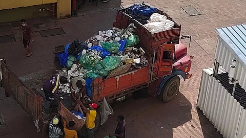 स्वच्छ मुंबईसाठी ३२ कॉम्पॅक्टर वाहने सेवेत