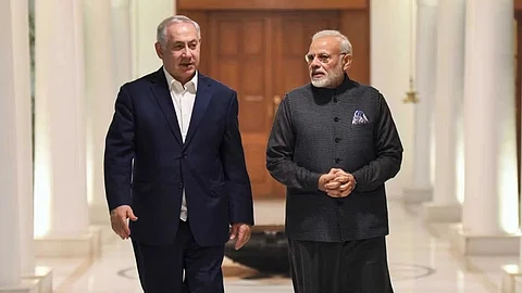 मोदी-नेतन्याहू यांच्यात फोनवरुन चर्चा ; कठीण काळात सोबत असल्याचा दिला विश्वास