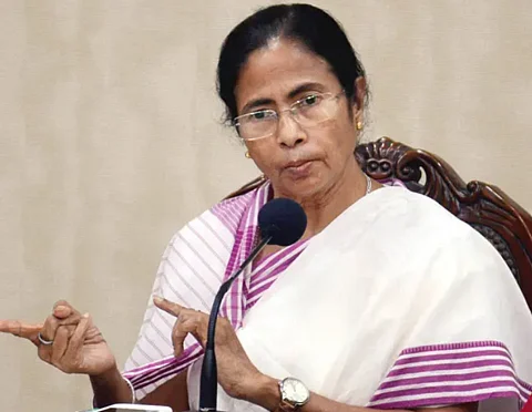 एकवेळ विषारी सापावर विश्वास ठेवू, पण भाजपवर नाही; ममतांची 'जहरी' टीका