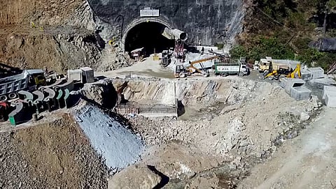 Uttarkashi Tunnel: उत्तरकाशीमधील रेस्क्यू ऑपरेशन अंतिम टप्प्यात असताना तांत्रिक बिघाड; दिल्लीहून ७ तज्ज्ञांना पाचारण