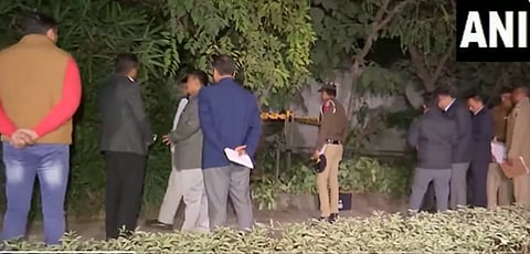 दिल्लीतील इस्त्राइल दुतावासाजवळ स्फोट झाल्याचा पोलिसांना फोन; चौकशी सुरु