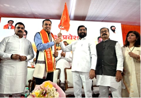 देवरा शिंदेंच्या शिवसेनेत; दक्षिण मुंबईत आता पारंपरिक लढत