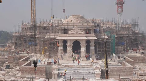 केंद्र सरकारचा कर्मचाऱ्यांना सुखद धक्का; 22 जानेवारीला अर्ध्या दिवसाची सुट्टी जाहीर, कोणाकोणाला हाफ डे?
