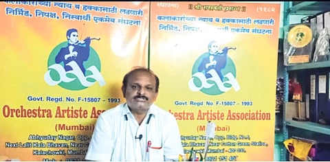 लोककलावंतावर मानधनाअभावी उपासमारीची वेळ; आम्ही कलावंत झालो हा आमचा गुन्हा आहे का? लोककलावंतांचा सवाल