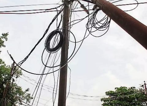 विजेचे खांब, लाइट्सची दुरुस्ती आता वेळेत; बेस्टच्या ताफ्यात लवकरच ८ एरियल लिफ्ट वाहन