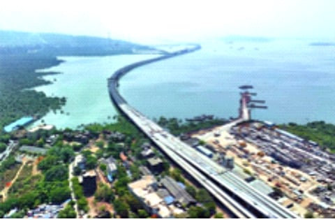 अटल सेतूवर कारसाठी २५० रुपये टोल; पंतप्रधान मोदींच्या हस्ते होणार उद्घाटन