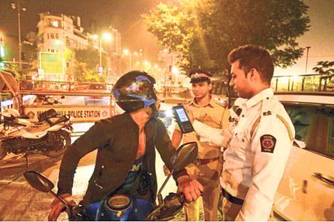 'ड्रंक अँड ड्राईव्ह'चे प्रकार रोखण्यासाठी कठोर कारवाई! रात्री उशिरा पब, रेस्टॉरंट, बार सुरू असल्यास परवाना रद्द