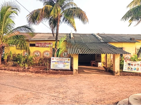 रिक्त पदांमुळे आगरदांडा प्राथमिक आरोग्य केंद्र सलाईनवर