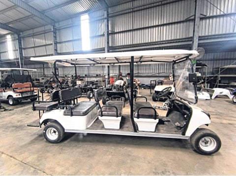 इलेक्ट्रिक वाहनांच्या वाढत्या उत्पादनांमुळे कार्बन उत्सर्जन कमी; डीपीआयआयटी सचिव यांची माहिती