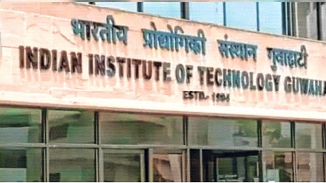 आयआयटीत स्वस्त सेमीकंडक्टर्सचा विकास, गुवाहाटीतील संशोधकांचा नाविन्यपूर्ण प्रकल्प