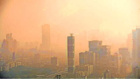 वायू प्रदूषणाची तक्रार मुंबई एअरवर; मुंबईकरांना मोबाईल ॲपवर सुविधा