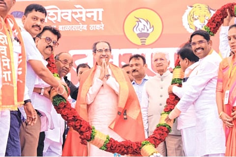 भ्रष्टाचार करा, भाजपमध्ये या, हीच मोदी की गॅरंटी! उद्धव ठाकरे यांचा घणाघात: पेणमधून जनसंवाद यात्रेला सुरुवात