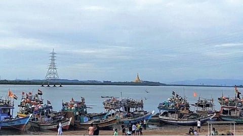 उड्डाणपुलाचा मच्छिमारांना फटका? मार्वे मनोरीदरम्यान नवीन उड्डाणपूल बांधणार