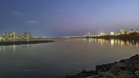 वांद्रे पुनर्विकासासाठी एलअँडटी अदानी रियल्टी मुख्य दावेदार