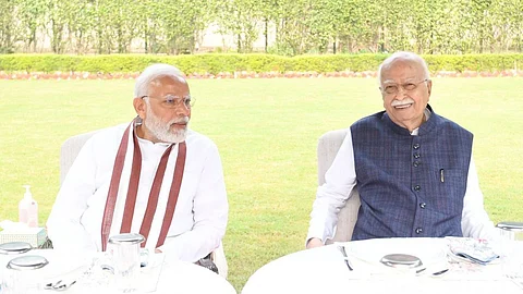 लालकृष्ण आडवाणी यांना भारतरत्न जाहीर; पंतप्रधान मोदींनी केले अभिनंदन : असा आहे आडवाणींचा प्रवास