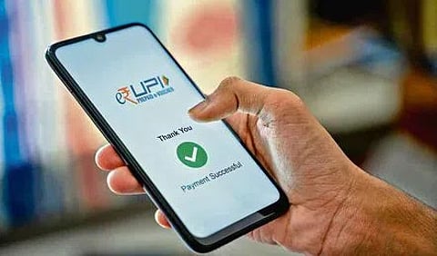 Paytm वरील बंदी प्रतिस्पर्ध्यांच्या पथ्यावर, PhonePe सह 'या' अॅप्सची डिमांड; डाउनलोड २० ते ५० % वाढले