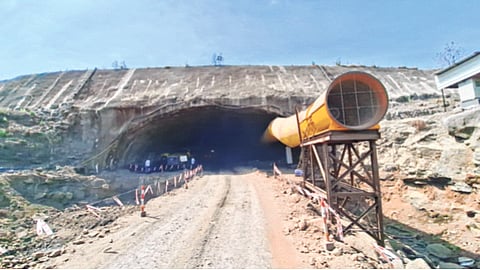 गुड न्यूज! वर्षभरात बदलापूर ते पनवेल अंतर @२० मिनिट; बोगद्याचे ५० टक्के काम पूर्ण